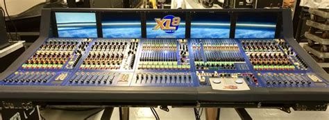 midas xl8 mixer.